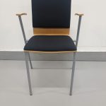 Mötesstol MARTELA BODAFORS Armstöd Björk Grå Svart Stapelbara - C